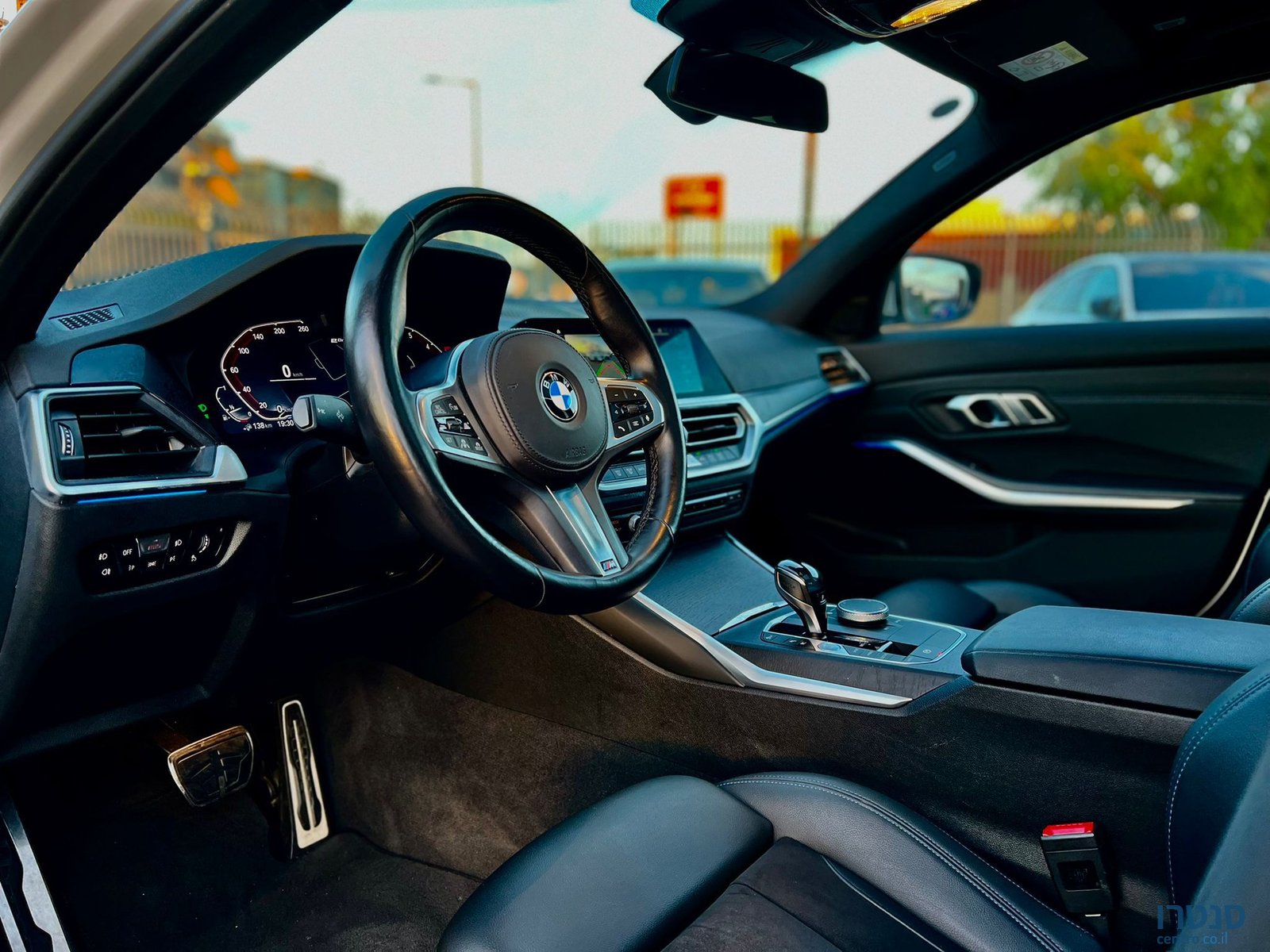 2021' BMW 330 ב.מ.וו photo #2