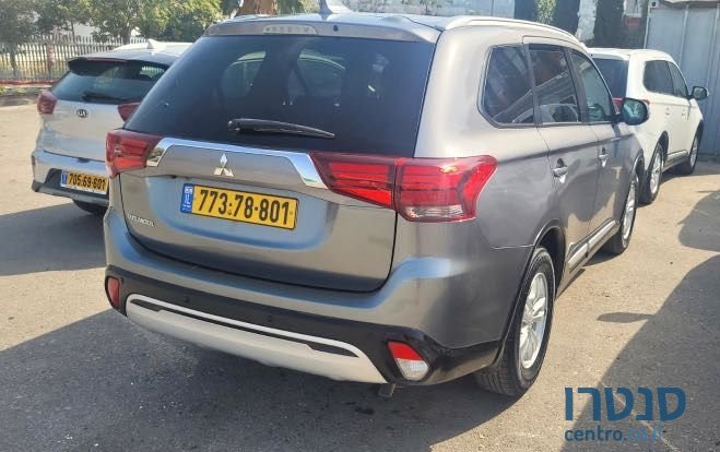 2019' Mitsubishi Outlander מיצובישי אאוטלנדר photo #4