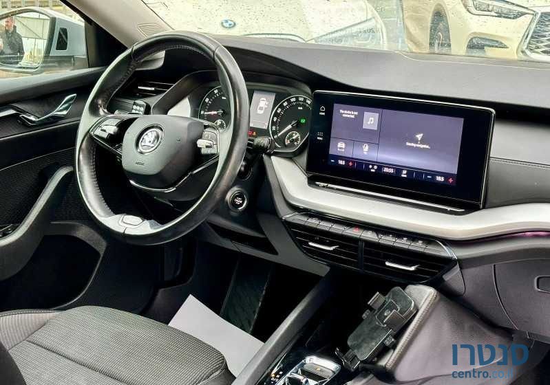 2021' Skoda Octavia סקודה אוקטביה photo #5