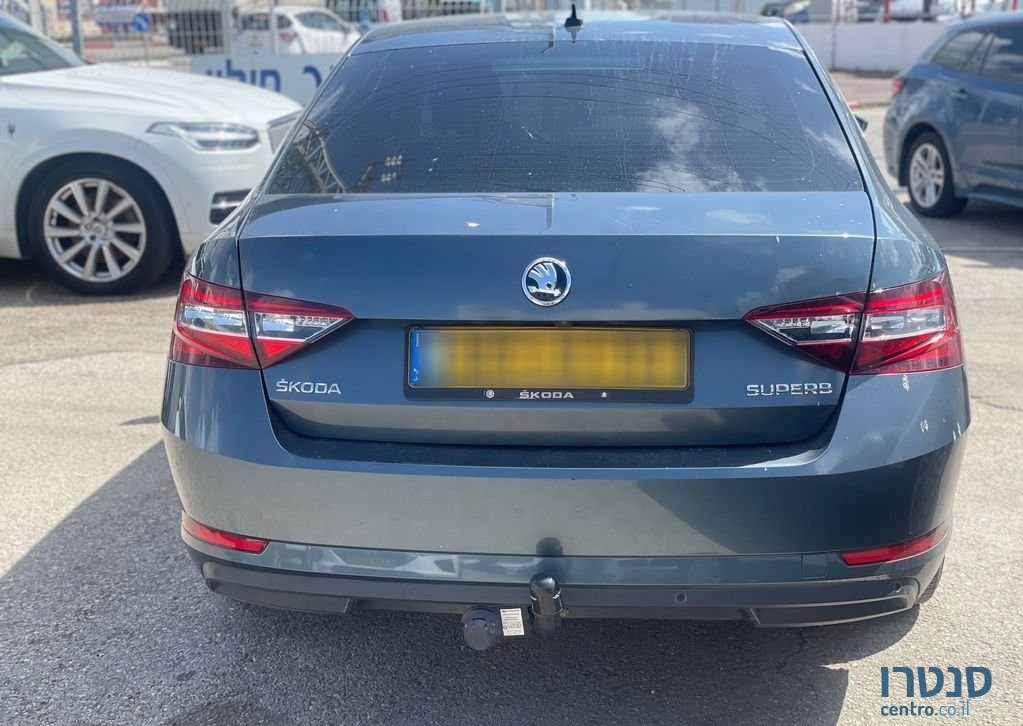 2019' Skoda Superb סקודה סופרב photo #5