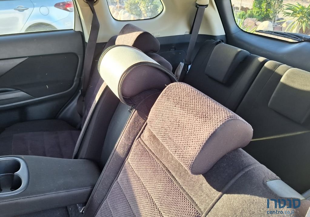 2019' Mitsubishi Outlander מיצובישי אאוטלנדר photo #4