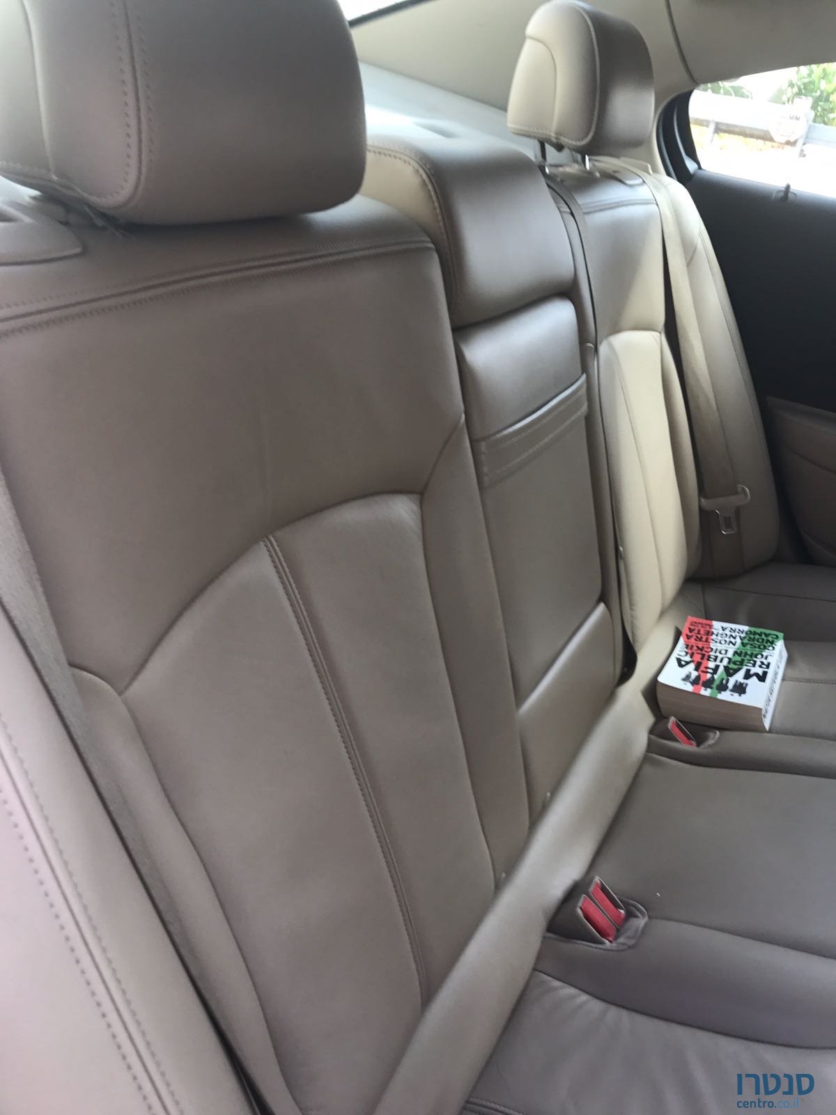 2011' Buick LaCrosse photo #6