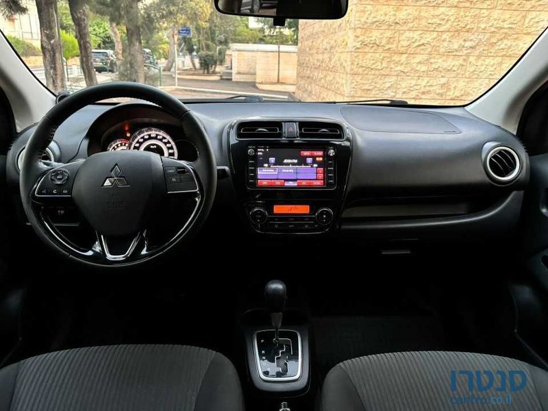 2017' Mitsubishi Attrage מיצובישי אטראז' photo #6