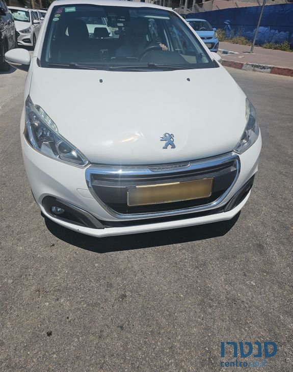 2019' Peugeot 208 פיג'ו photo #1