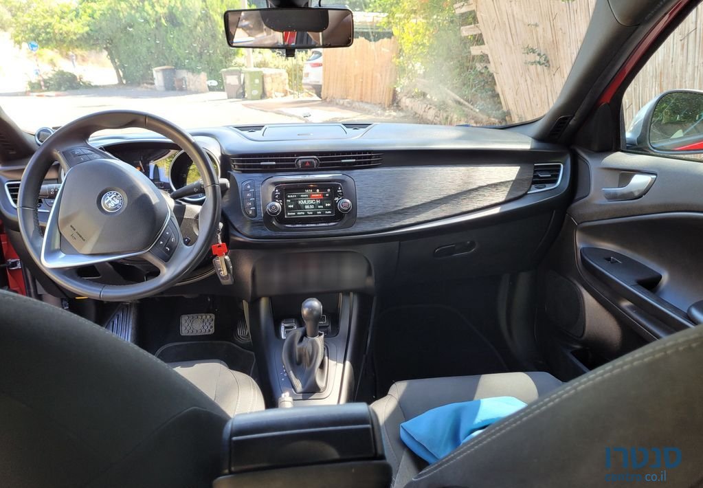 2018' Alfa Romeo Giulietta אלפא רומיאו ג'ולייטה photo #2