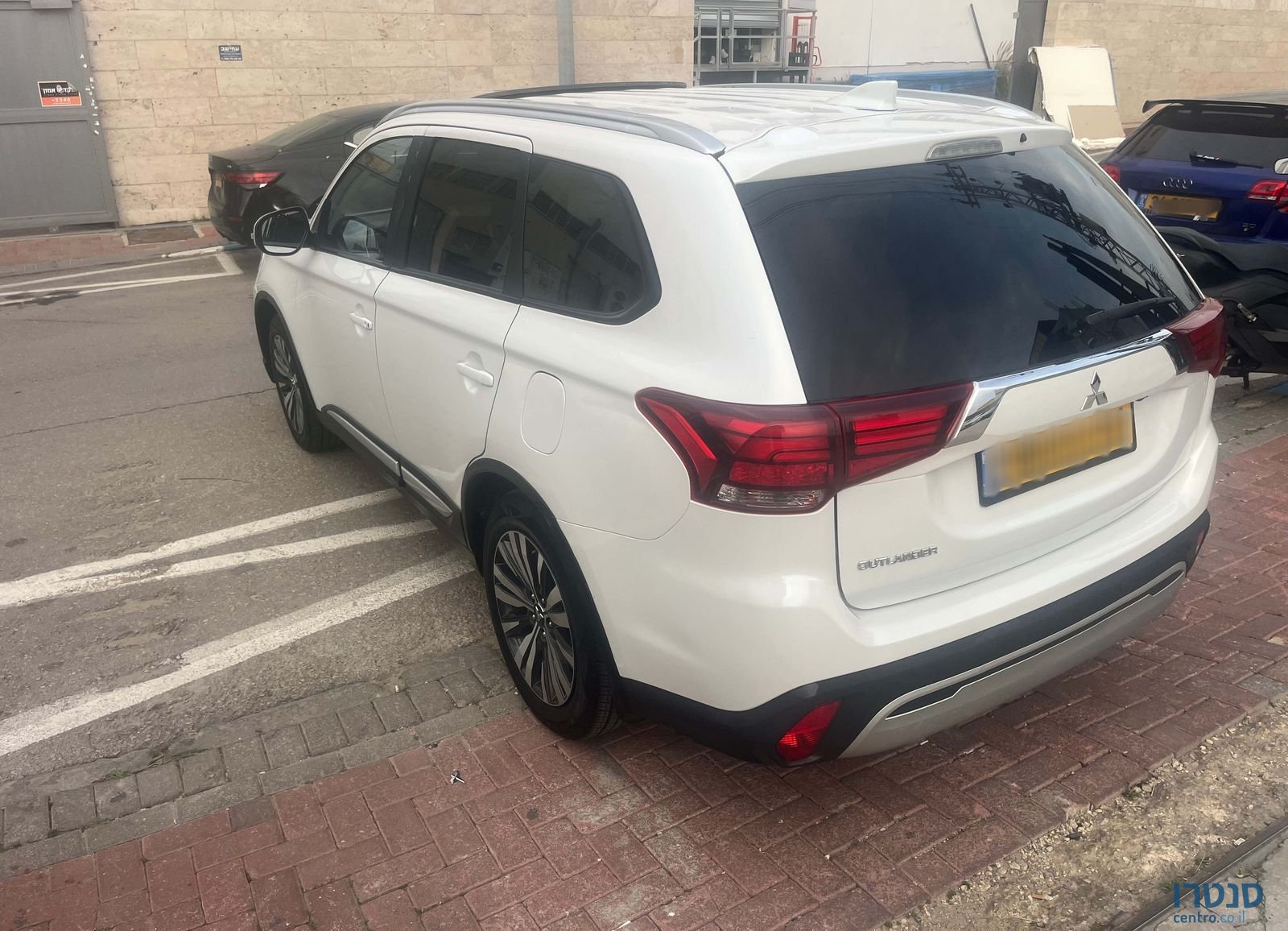 2020' Mitsubishi Outlander מיצובישי אאוטלנדר photo #4