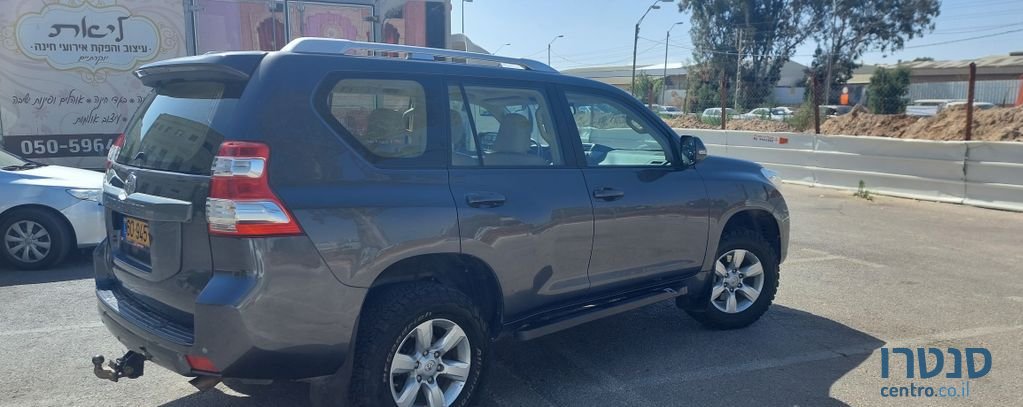 2014' Toyota Land Cruiser טויוטה לנד קרוזר photo #4