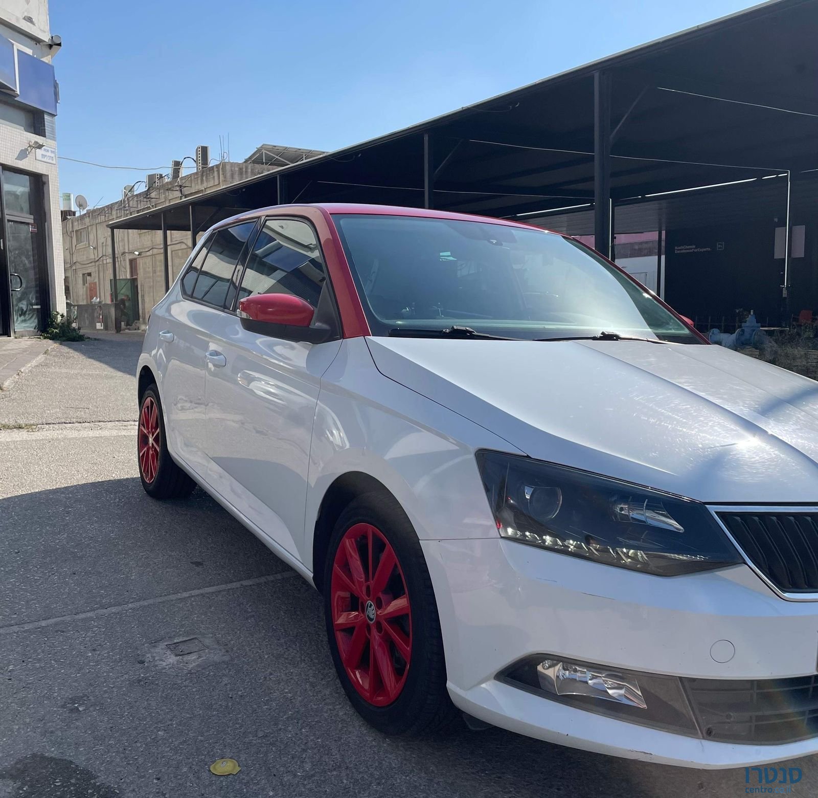 2016' Skoda Fabia סקודה פאביה photo #1