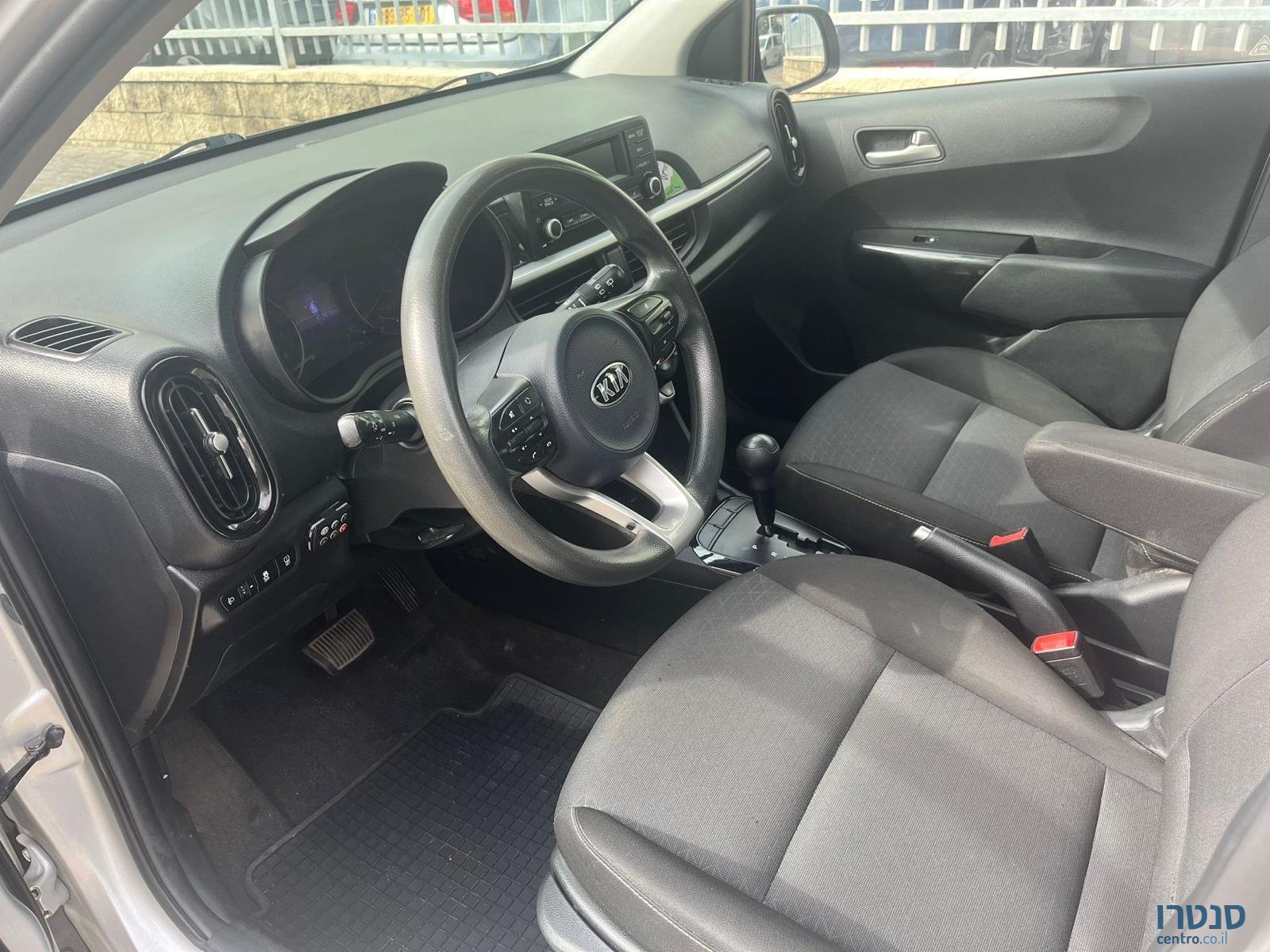 2020' Kia Picanto photo #2