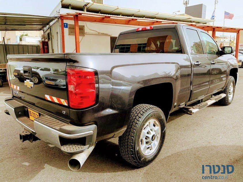 2016' Chevrolet Silverado photo #3