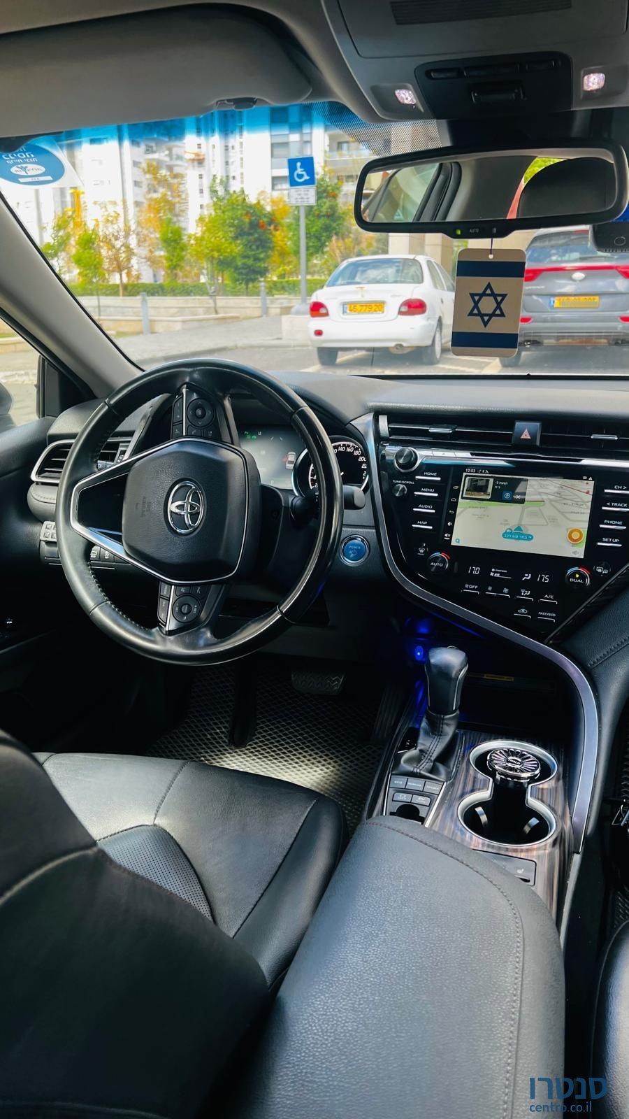 2020' Toyota Camry טויוטה קאמרי photo #4