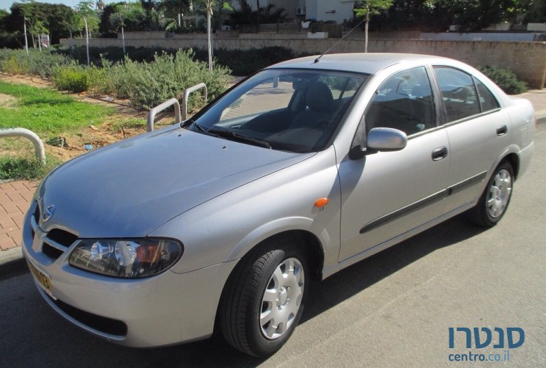 2006' Nissan Almera photo #1