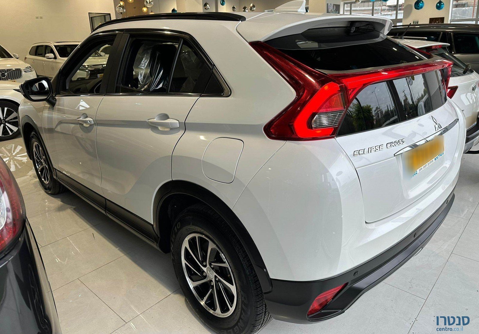 2021' Mitsubishi Eclipse Cross photo #3