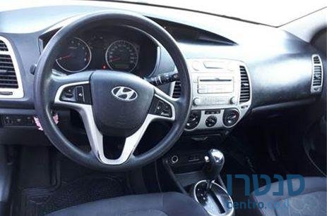 2010' Hyundai i20 i20 יונדאי photo #3