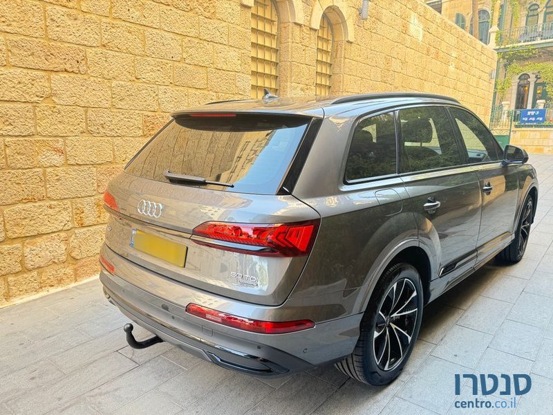 2022' Audi Q7 אאודי photo #2