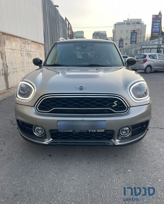 2019' MINI Countryman מיני קאנטרימן photo #2