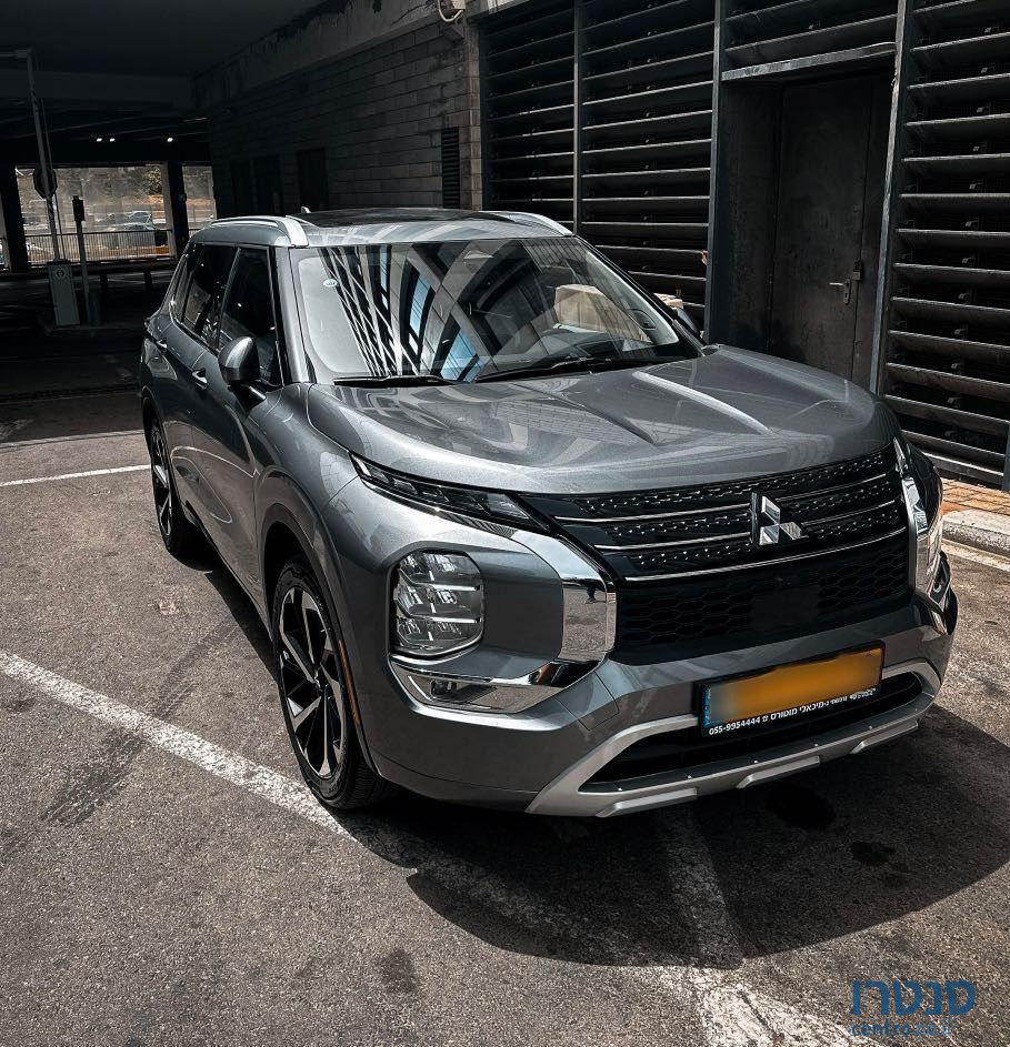 2021' Mitsubishi Outlander מיצובישי אאוטלנדר photo #1