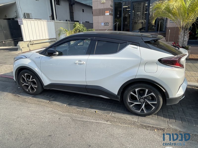 2019' Toyota C-Hr טויוטה photo #2