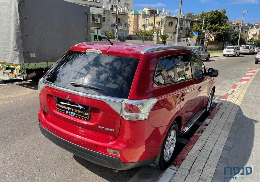 2015' Mitsubishi Outlander מיצובישי אאוטלנדר photo #4