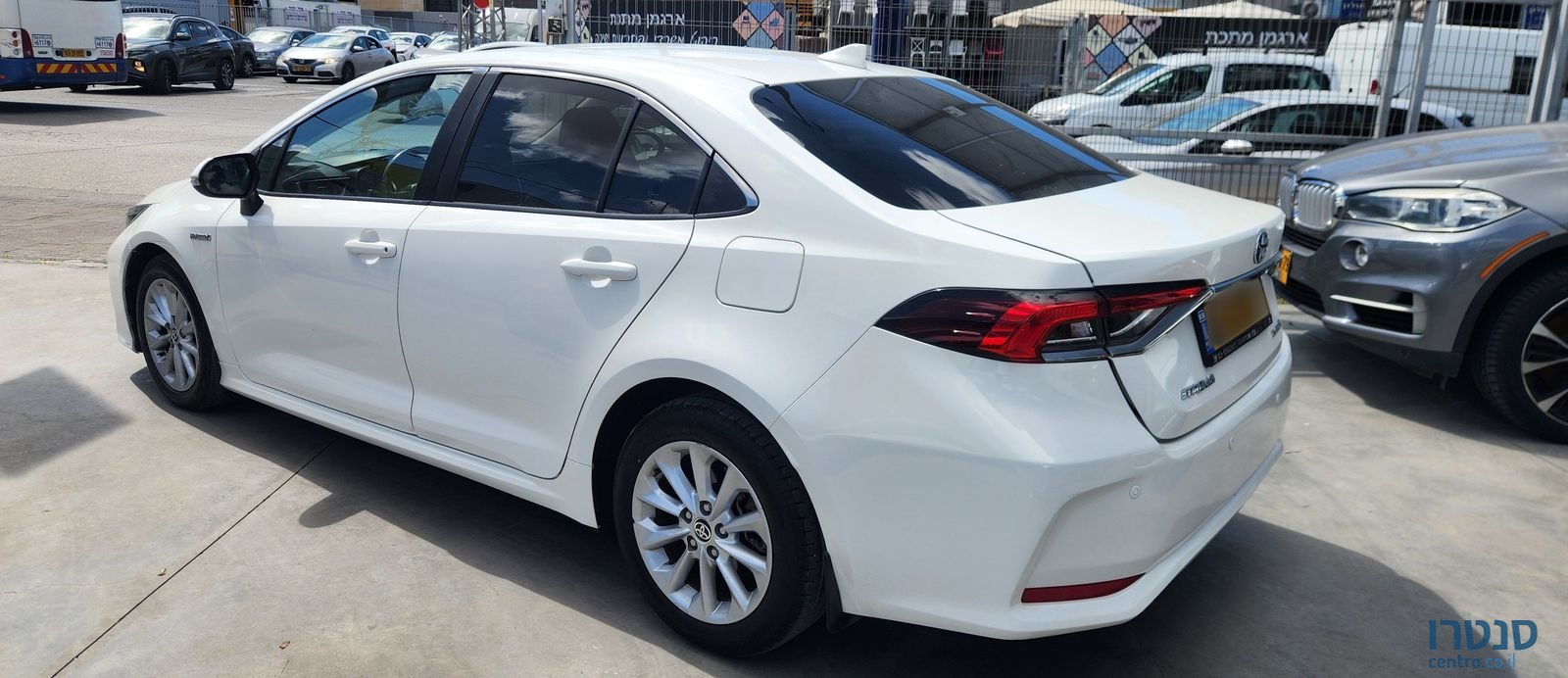 2021' Toyota Corolla טויוטה קורולה photo #2