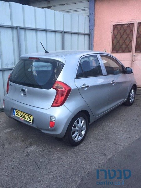 2012' Kia Picanto photo #4