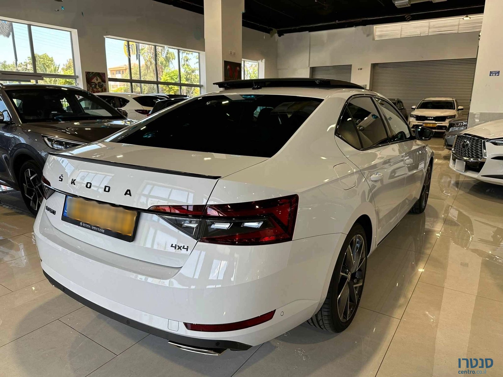 2024' Skoda Superb photo #3