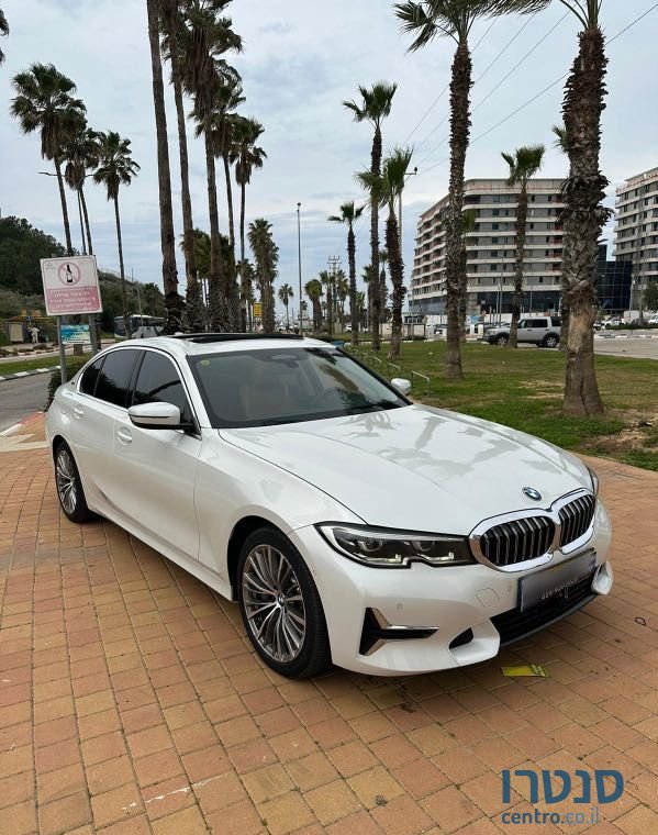 2019' BMW 3 Series ב.מ.וו סדרה 3 photo #2