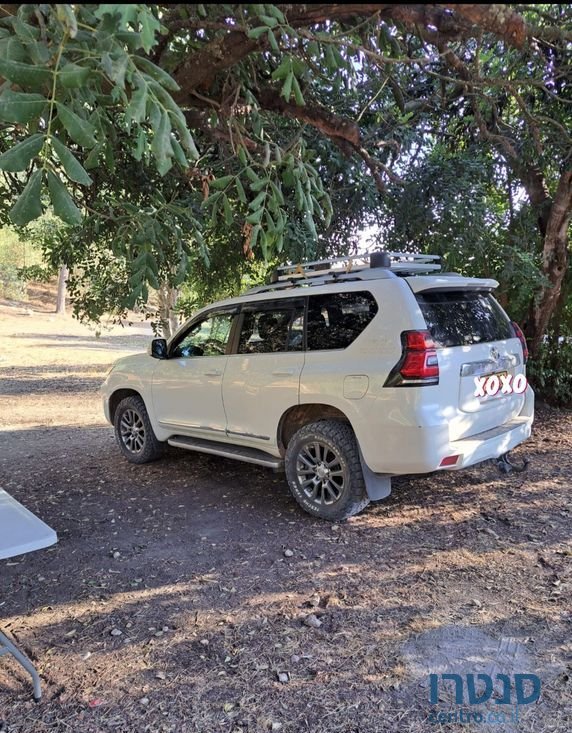 2019' Toyota Land Cruiser טויוטה לנד קרוזר photo #4
