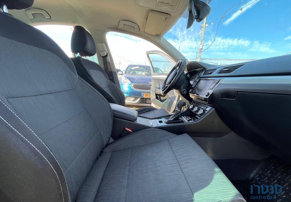 2016' Skoda Superb סקודה סופרב photo #4