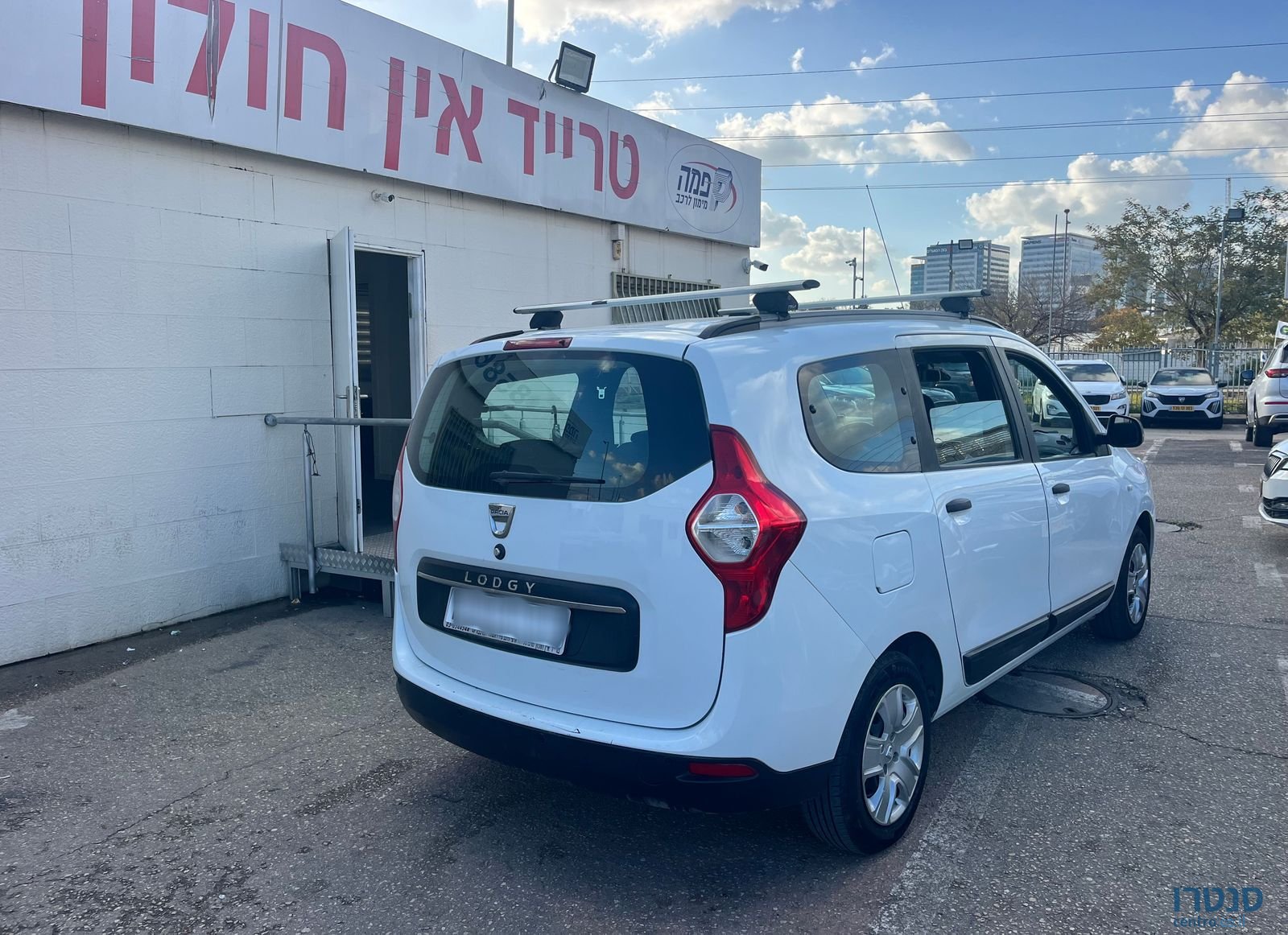 2021' Dacia Lodgy דאצ'יה לודג'י photo #6