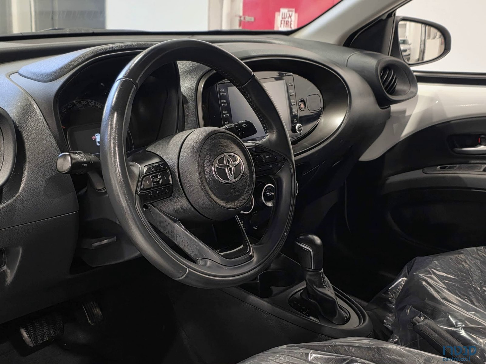 2023' Toyota Aygo photo #5