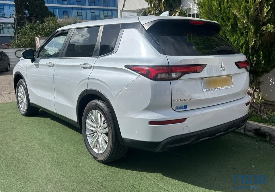 2023' Mitsubishi Outlander מיצובישי אאוטלנדר photo #3