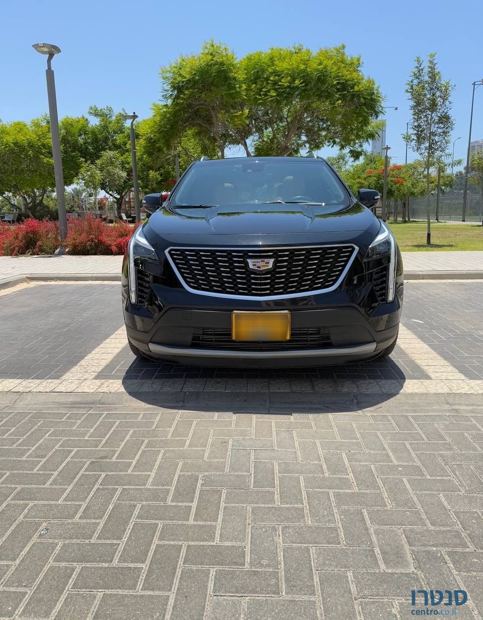 2022' Cadillac XT4 קאדילק photo #3