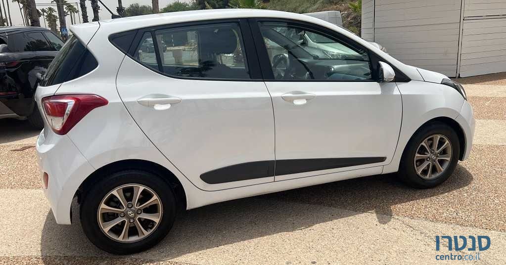 2017' Hyundai i10 יונדאי photo #3