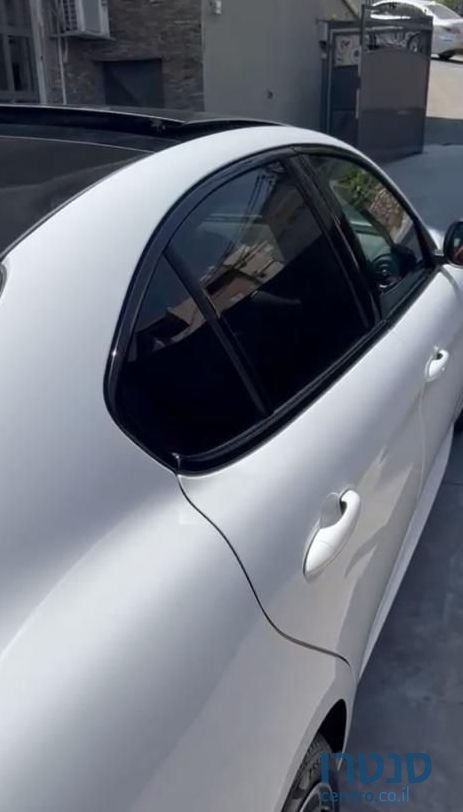 2022' Alfa Romeo Giulia אלפא רומיאו ג'וליה photo #5