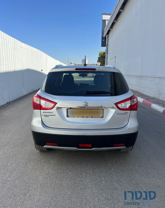 2019' Suzuki SX4 סוזוקי קרוסאובר photo #3