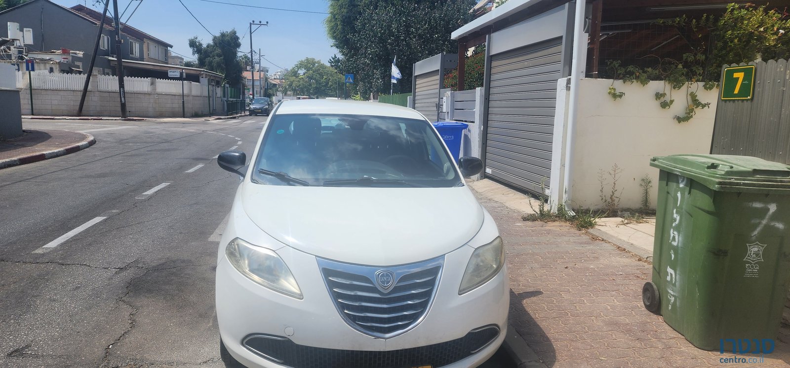 2012' Lancia Ypsilon לנציה אפסילון photo #1