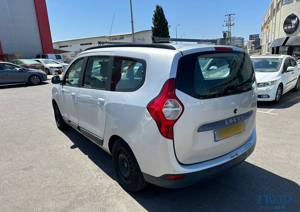 2015' Dacia Lodgy דאצ'יה לודג'י photo #3