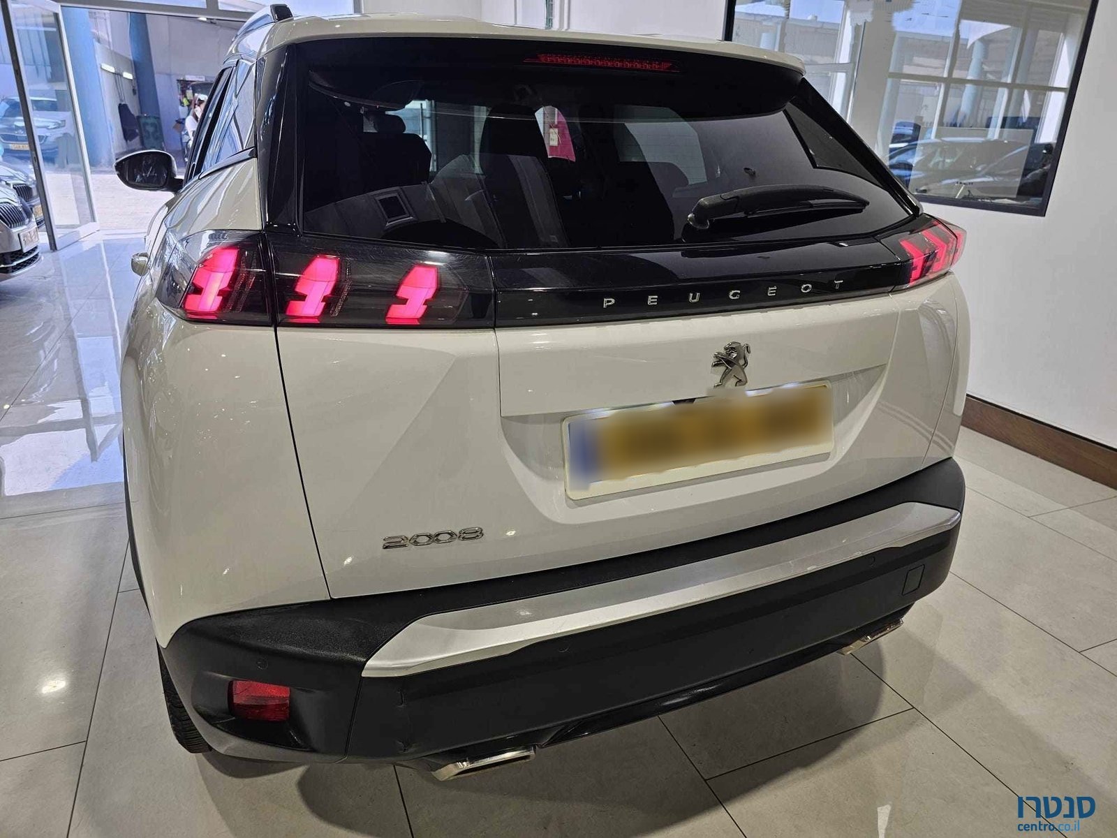 2021' Peugeot 2008 photo #4