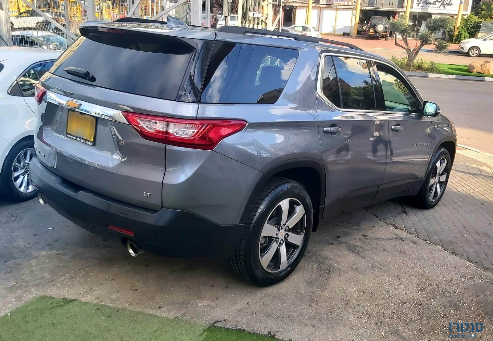 2019' Chevrolet Traverse photo #3