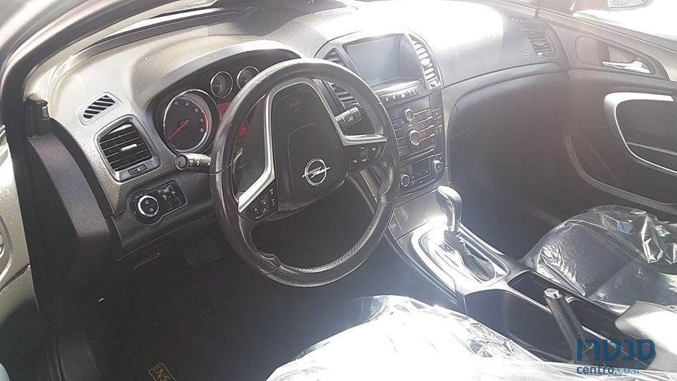 2013' Opel Corsa photo #3