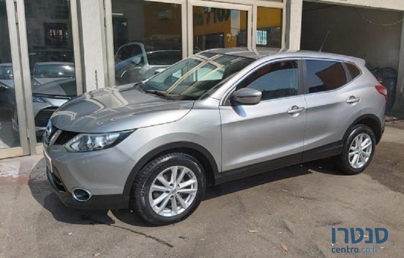 2015' Nissan Qashqai photo #1