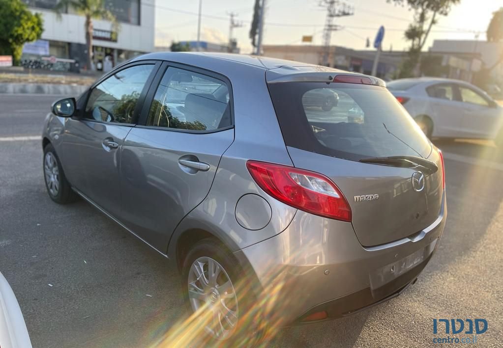 2015' Mazda 2 מאזדה photo #3