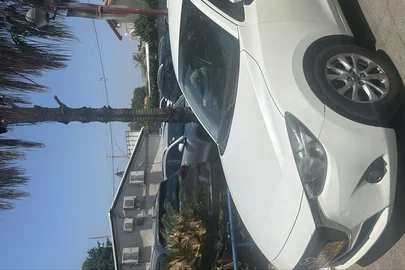 2016' Mazda 2 מאזדה