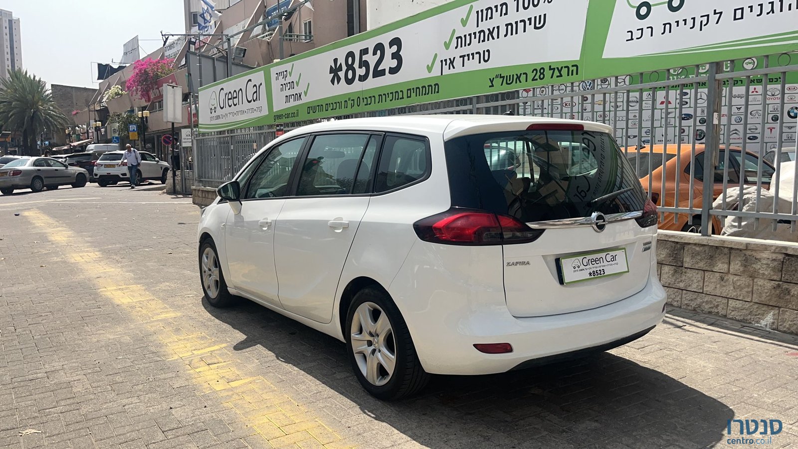 2018' Opel Zafira photo #5