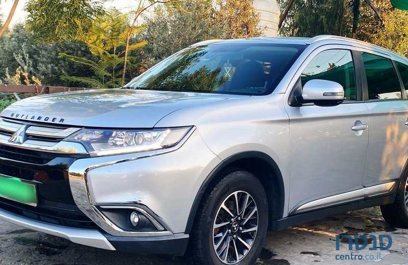 2016' Mitsubishi Outlander מיצובישי אאוטלנדר photo #1