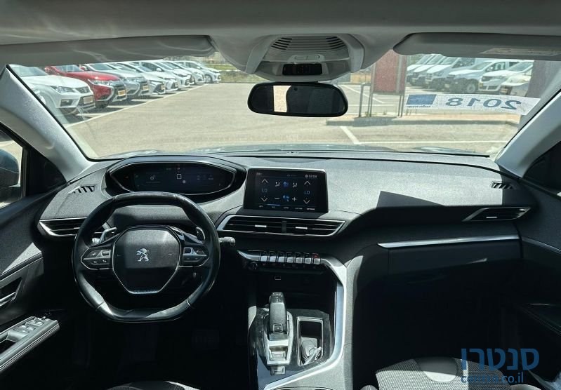2018' Peugeot 5008 פיג'ו photo #5