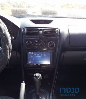 2002' Mitsubishi Galant photo #1