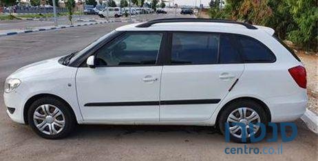 2012' Skoda Fabia סקודה פביה photo #3