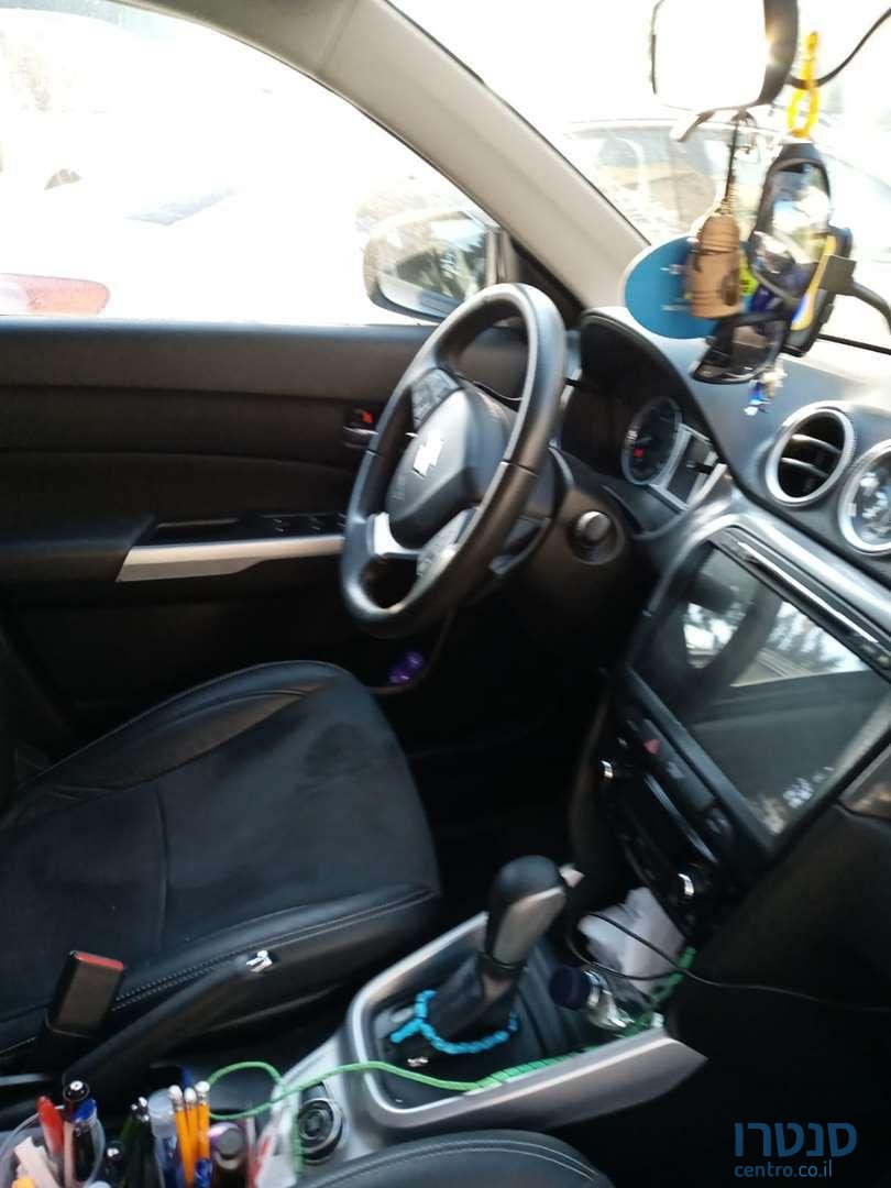 2017' Suzuki SX4 סוזוקי photo #1